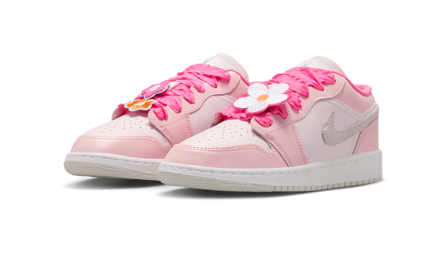 Air Jordan 1 Low SE Pink Bloom