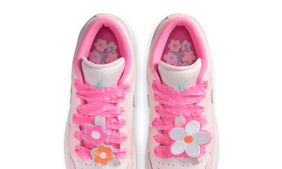 Air Jordan 1 Low SE Pink Bloom