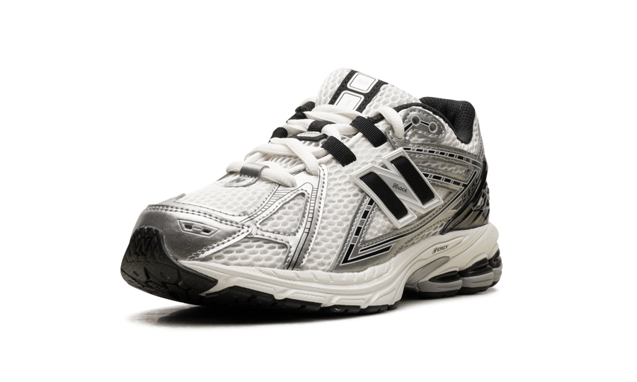 New Balance 1906R Silver Metallic Black