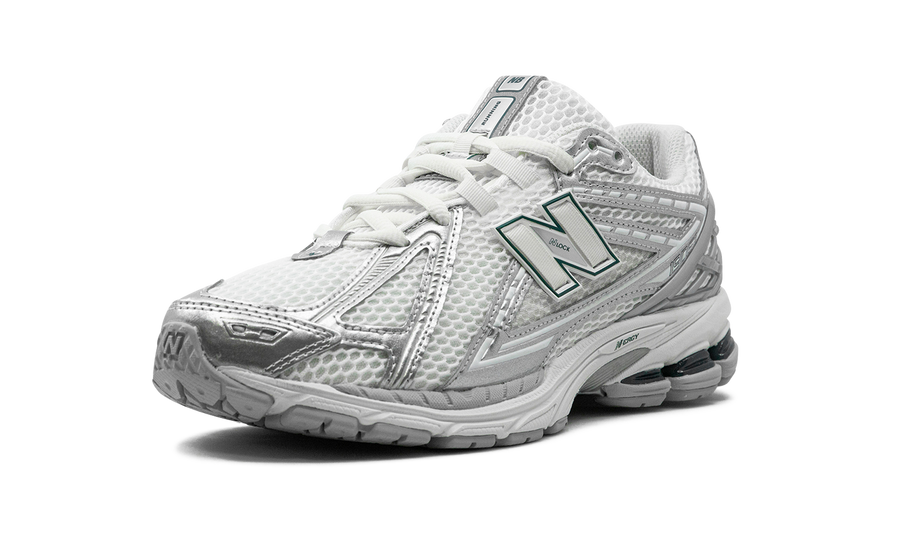 New Balance 1906R Silver Metallic Sea Salt