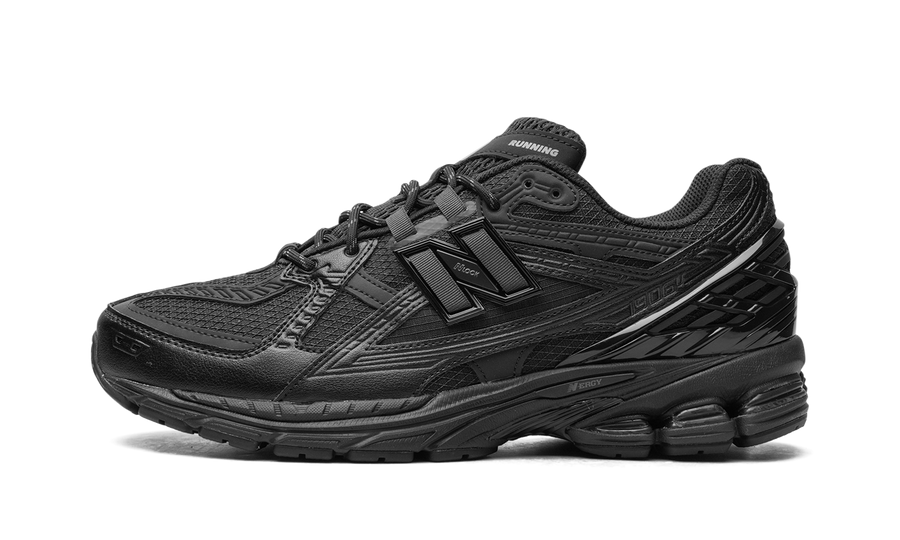 New Balance 1906U Triple Black