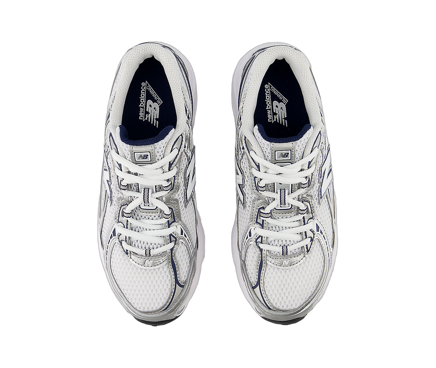 New Balance 740 Navy White