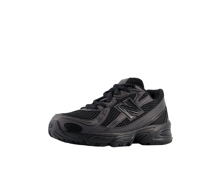 New Balance 740 Triple Black