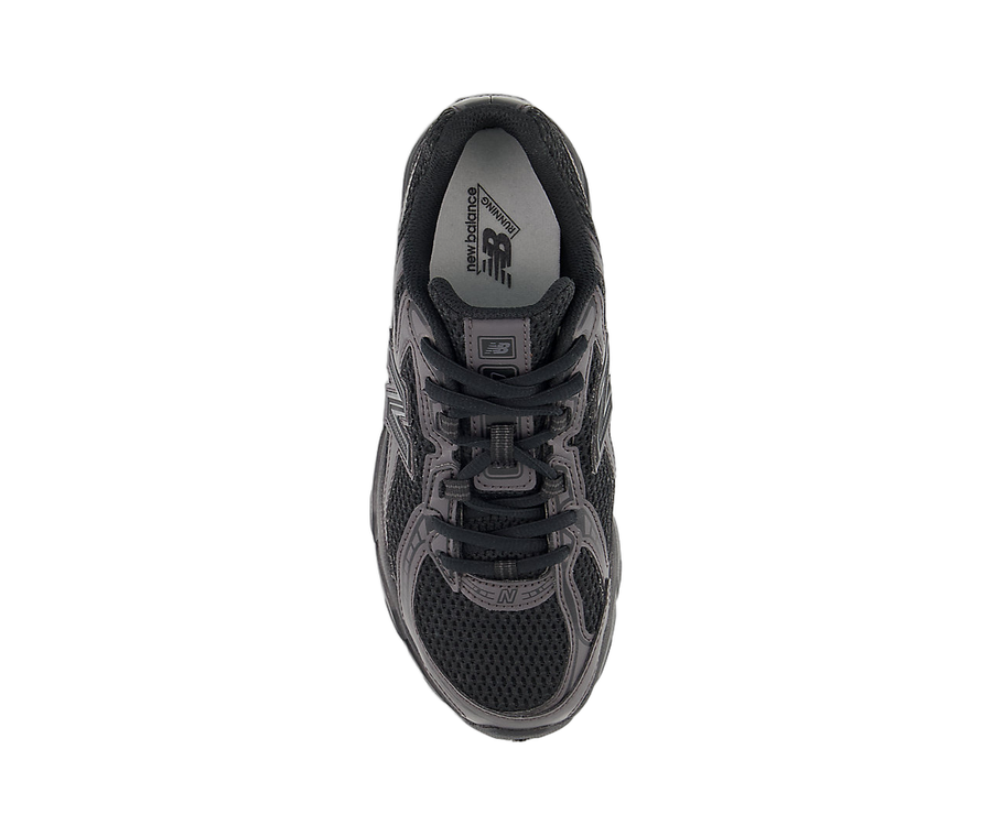 New Balance 740 Triple Black