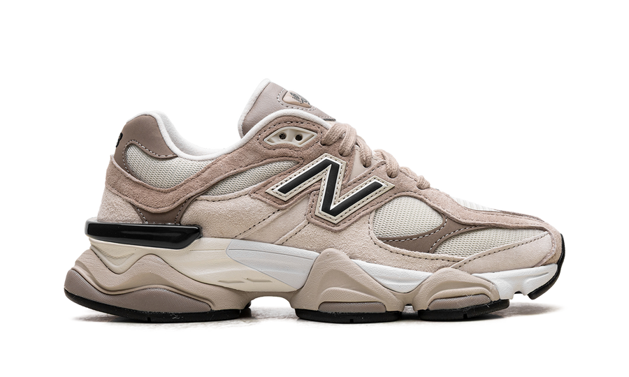 New Balance 9060 Beige Cream