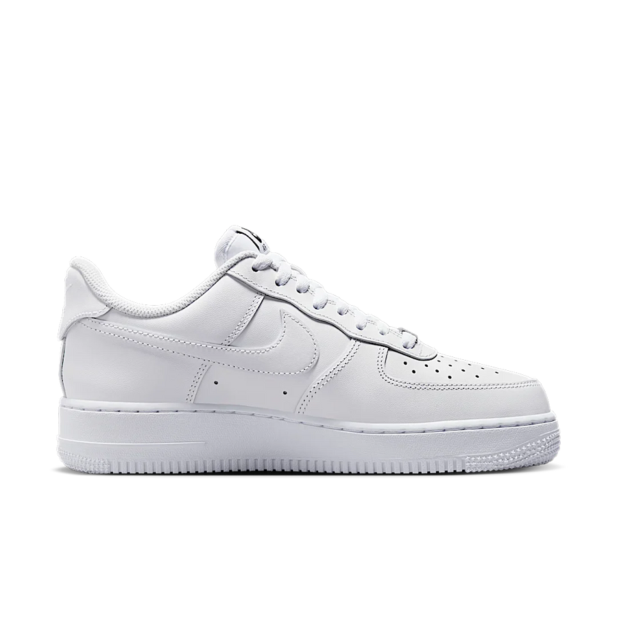 Nike Air Force 1 Low '07 Flyease Triple White