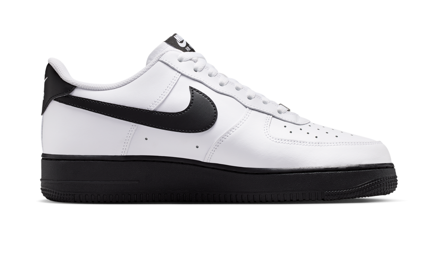 Nike Air Force 1 Low '07 White Black (2026)