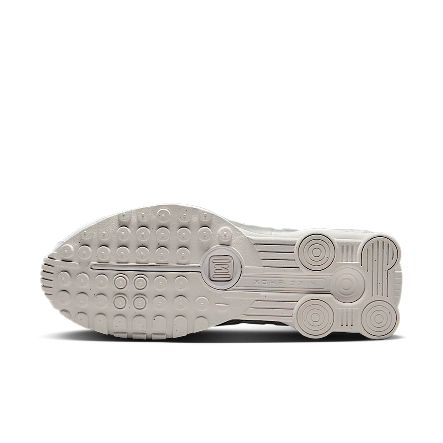 Nike Shox R4 White Bright Crimson Metallic Silver